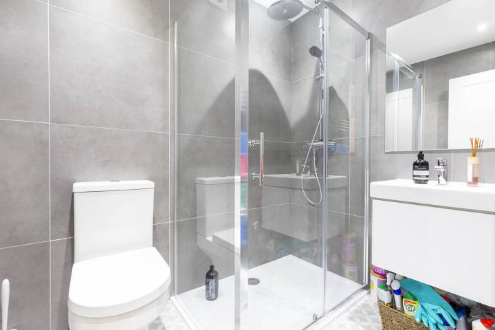 Stunning Apartment Colville Road, Notting Hill